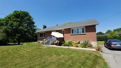 1580 Homeward Avenue, Kingston, On K7m 5n6