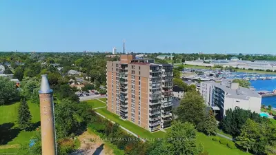 2 Mowat Avenue 1001, Kingston, On K7m 1m1