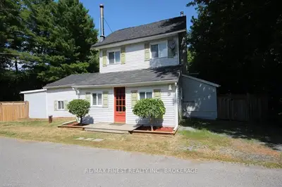 41 Johnson Street, Stone Mills, On K0k 1j0