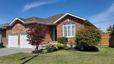1120 Crossfield Avenue, Kingston, On K7p 0g6