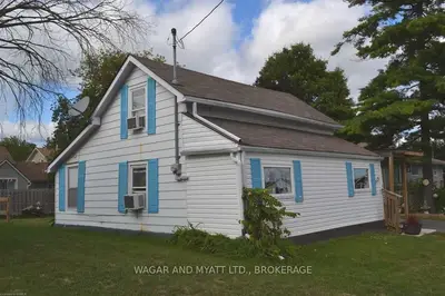 113 Water Street West, Greater Napanee, On, K7r 1v9