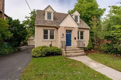 296 Collingwood Street, Kingston, On K7l 3y2
