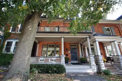 15 Sydenham Street, Kingston, On K7l 3g8