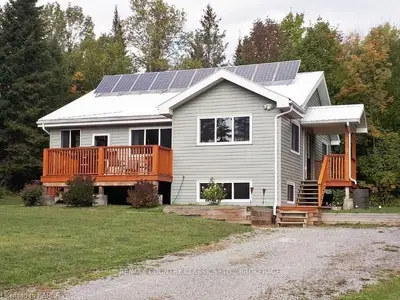 #b 22322 Highway 41, Addington Highlands, On, K0h 1l0