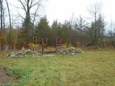 521 Salmon River Road, Greater Napanee, ON K7R 3K6