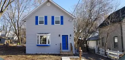 92 Brant Street, Deseronto, ON K0K 1X0