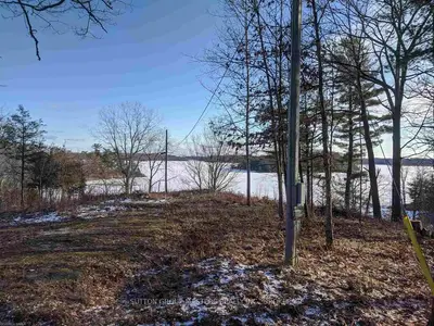 835 Gan Lake Lane, Leeds and the Thousand Islands, ON K0H 2N0
