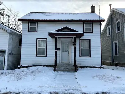 90 Mill Street, Greater Napanee, On K7r 1x9