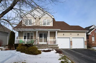 53 Country Club Drive, Loyalist, ON K0H 1G0