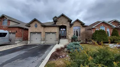 536 Sydney Street, Kingston, On K7p 0c9