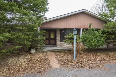 279 Highway 15, Leeds and the Thousand Islands, ON, K0H 2N0