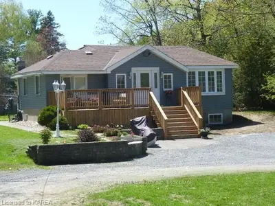966 Cottage Farms Road, Kingston, On K7l 4v1