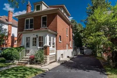 83 College Street, Kingston, On K7l 4l5