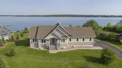 218 Island View Drive, Front Of Leeds & Seeleys Bay, On, K7g 2v5