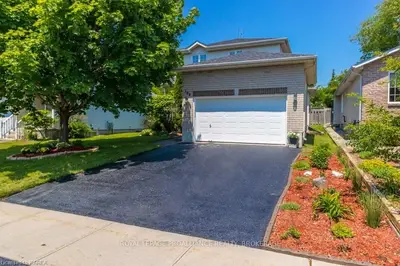 388 Boxwood Street, Kingston, On K7m 9c3