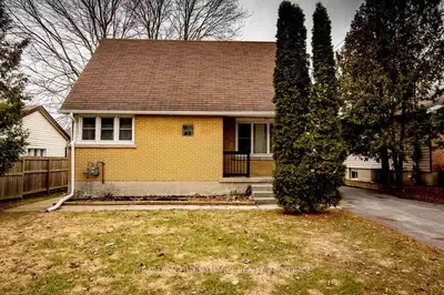 638 Portsmouth Avenue, Kingston, ON K7M 1W3