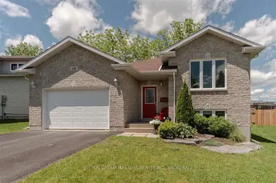 398 Grandtrunk Avenue, Kingston, On K7m 8w8