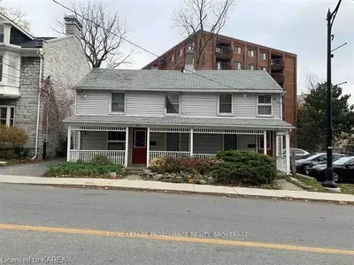15-17 West Street, Kingston, On, K7l 2s2