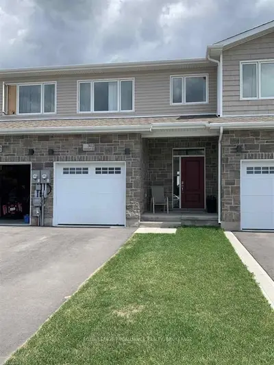 302 Holden Street, Kingston, On K7p 0m3
