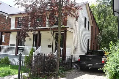 62 Earl Street, Kingston, On K7l 2g6