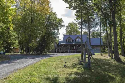 1030 South Shore Road, Greater Napanee, On K7r 3k7