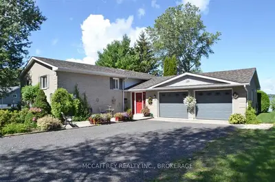 11 Canniff Drive, Greater Napanee, On K7r 3k7