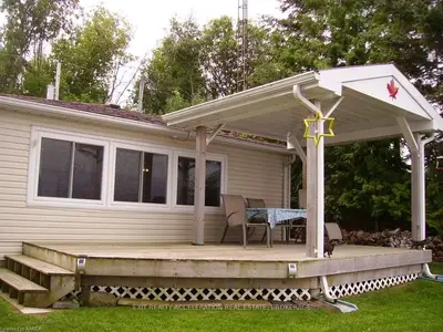 921 3rd Concession Road, Greater Napanee, On K7r 3k7