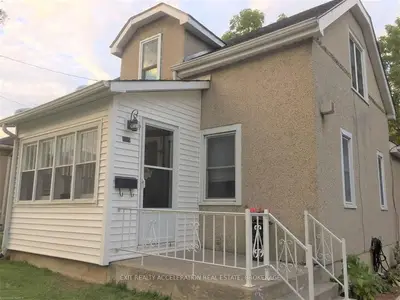 125 Adelphi Street, Greater Napanee, On K7r 1t5