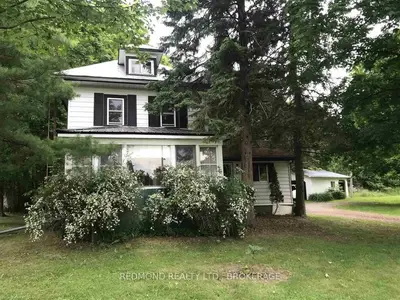 61 Quabbin Road, Front of Yonge, ON K0E 1R0