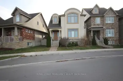1227 Crossfield Avenue, Kingston, ON K7P 0A5