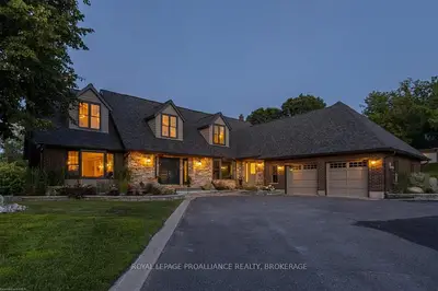1671 St. Lawrence Avenue, Kingston, On K7l 4v1