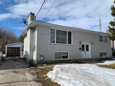 370 Oak Street, Gananoque, On K7g 2r6