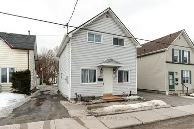 318 Rideau Street, Kingston, On K7k 3b1