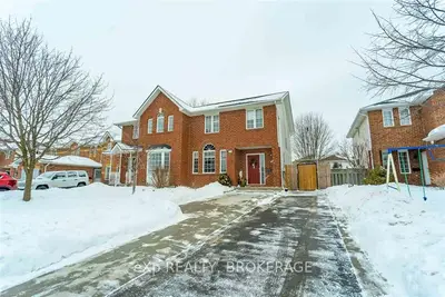 1337 Thornwood Crescent, Kingston, On K7p 3b5