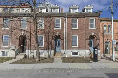 106-108 Clergy Street, Kingston, On K7l 3j4