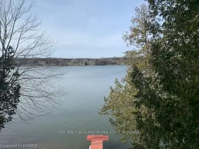 1445 South Shore Road, Greater Napanee, On K7r 3k7