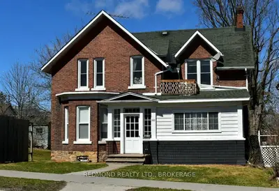 160 King Street W, Gananoque, On K7g 2g4