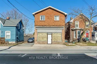 285 MONTREAL Street, Kingston, ON K7K 3G9