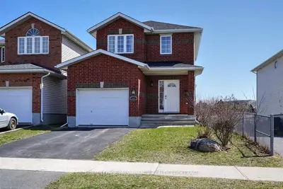 1880 Berrywood Crescent, Kingston, On K7p 3g8