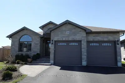 26 Staikos Court, Greater Napanee, On K7r 0b9