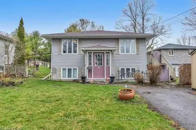 23 Union Street, Greater Napanee, On K7r 2v8