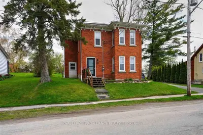 15 Whelan Street, Westport, On K0g 1x0
