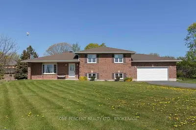 3273 WOODS SIDE Road, Kingston, ON K0H 1Y0