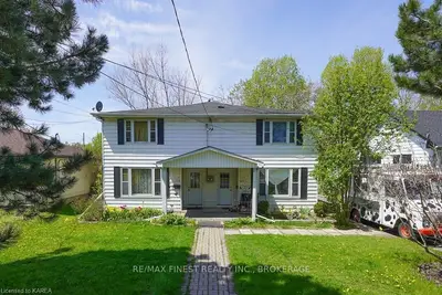 926-928 Portsmouth Avenue, Kingston, On K7m 1w9