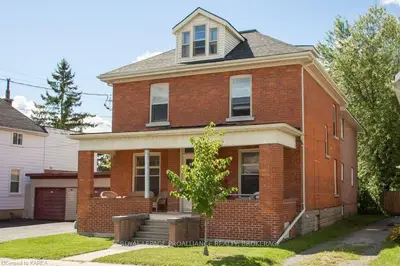 398 Victoria Street A+b, Kingston, On K7l 3z5
