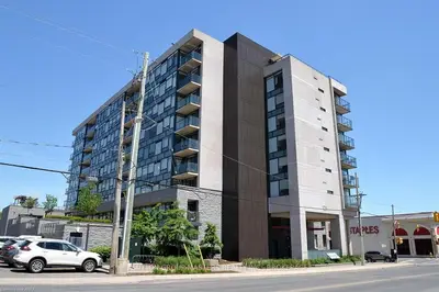 121 Queen Street 212, Kingston, On K7k 0g6