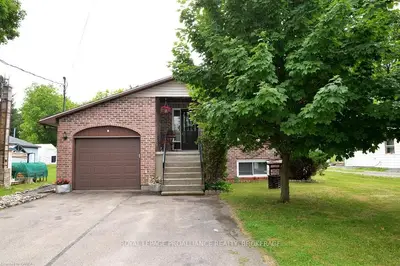 171 Main Street, Leeds And The Thousand Islands, On K0h 2n0