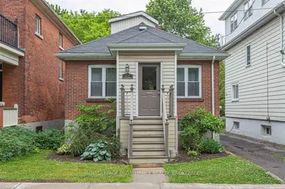 42 Alma Street, Kingston, On K7k 1j6