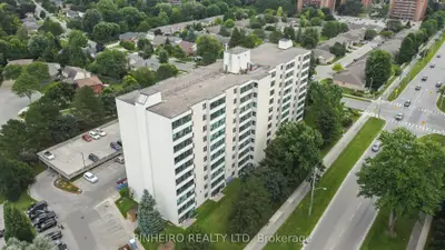 Condo Apartment in London North