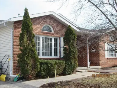 1316 Birchwood Drive, Kingston, On K7p 3b4